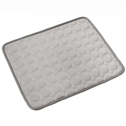2026 Premium Cooling Dog Bed - Ice Silk Fabric Cooling Mat for Pets, Non-Slip & Machine Washable, Ideal for Summer Comfort for All Sizes